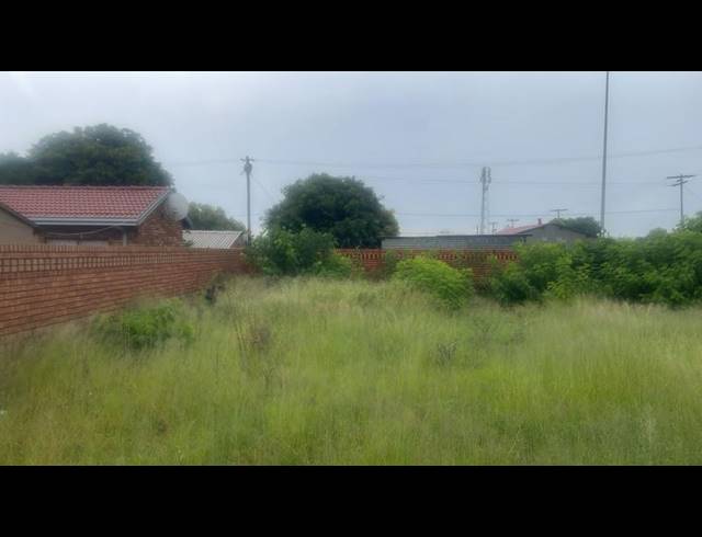 LAND FOR SALE IN MABOPANE UNIT B